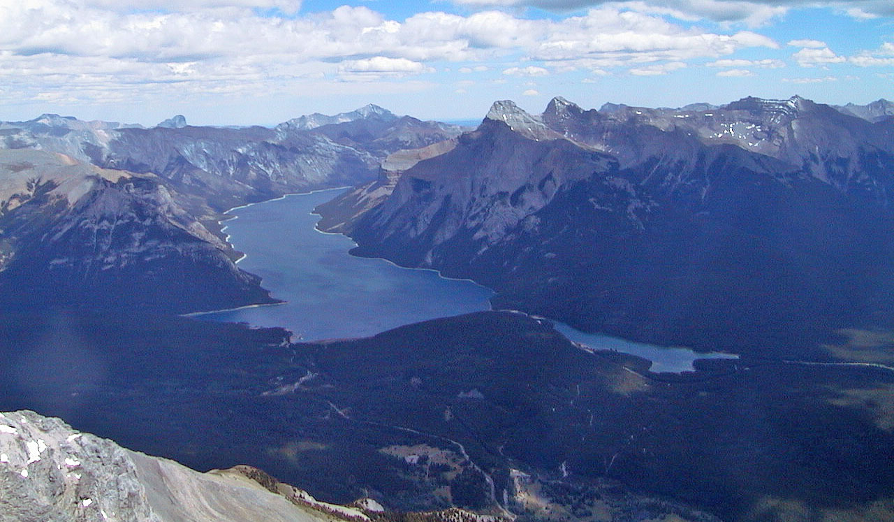 Lake Minnewanka